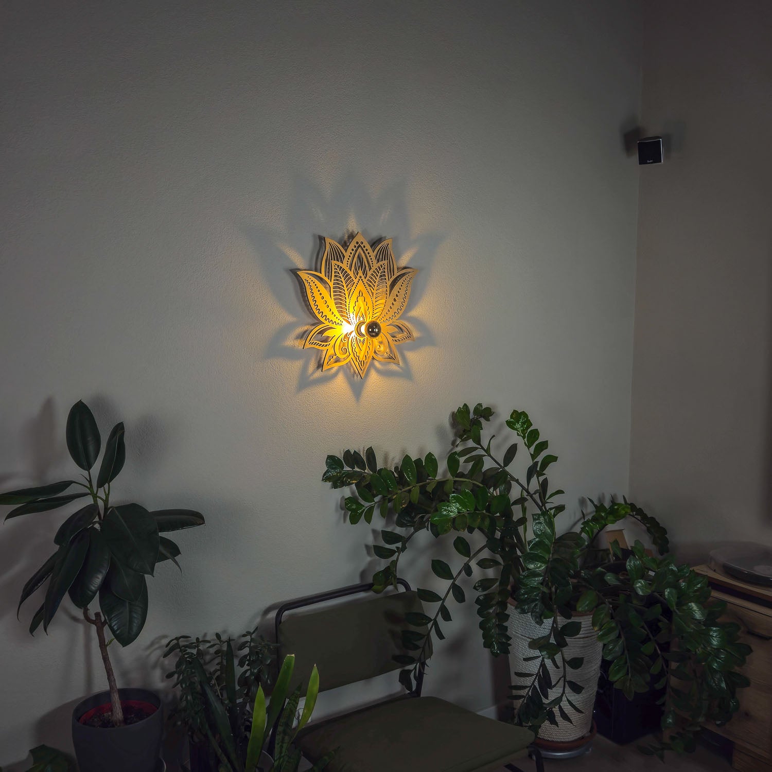 Wandlampe LOTUS