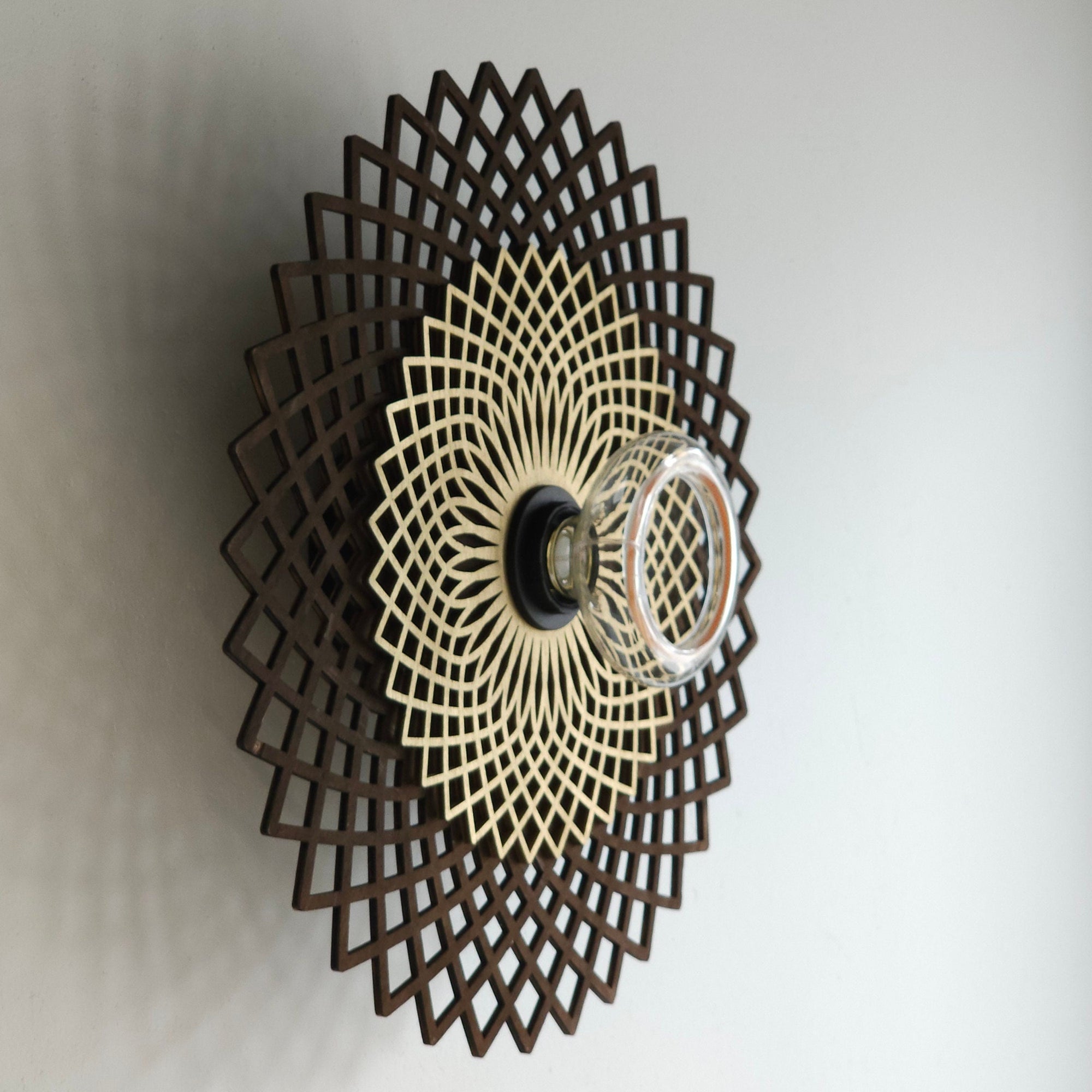 Wandlampe SUN, Ringlicht